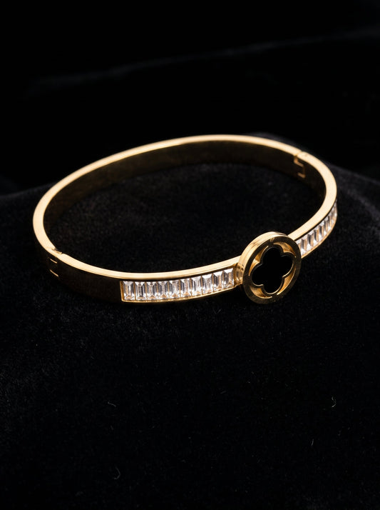 Ladies Bracelet - Antique Oxidized Silver Kada