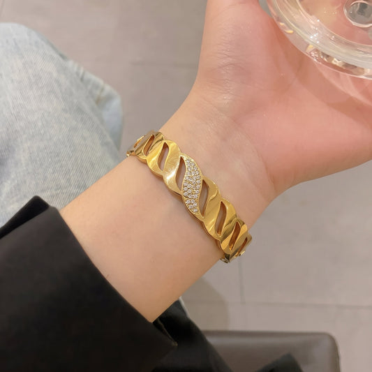 Ladies Bracelet - Magnetic Therapy Bangle